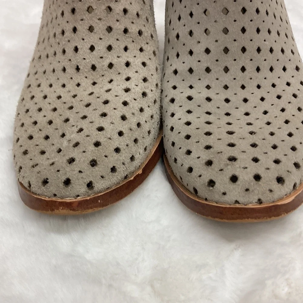 Marc Fisher Suede Booties Size 7.5 M
